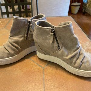 Ladies Platform Canvas Sneakers Style by Not Rated